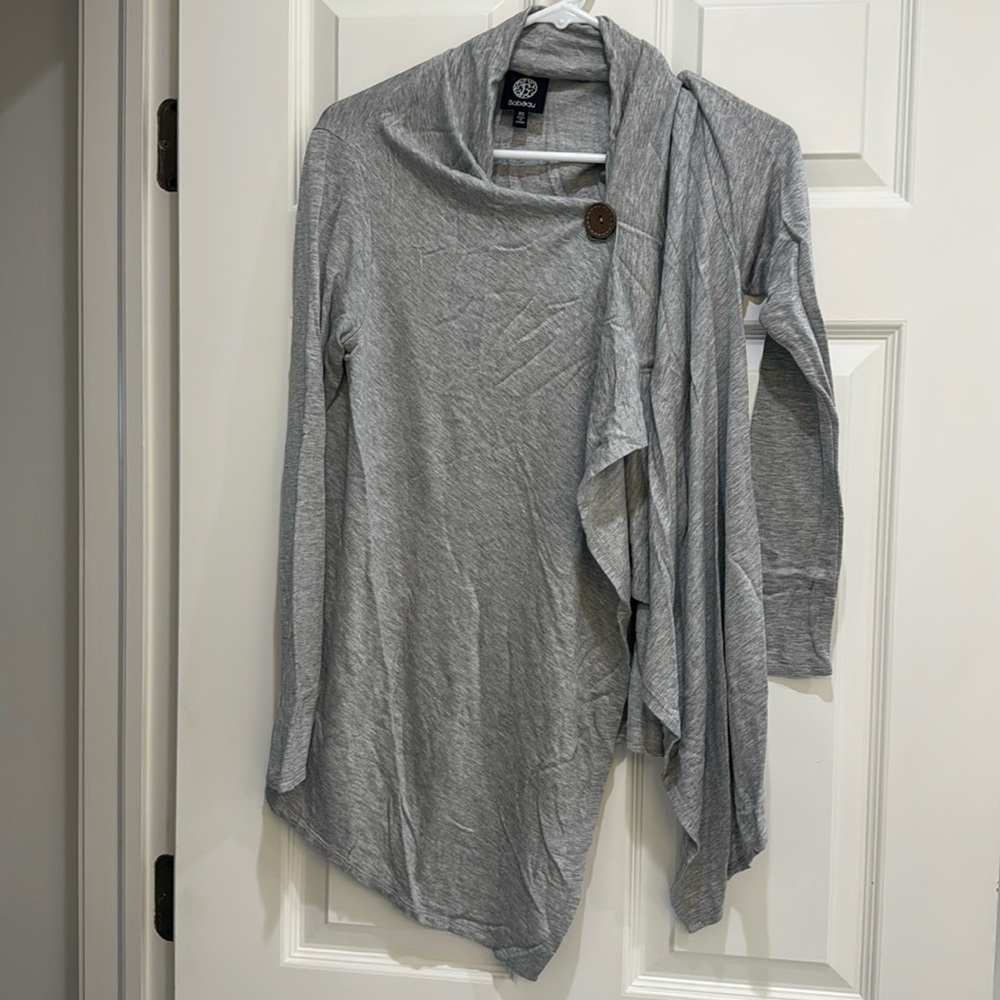 Bobeau one button wrap